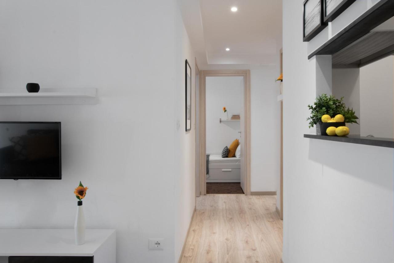 Sunflower Apartment Rapallo Bagian luar foto