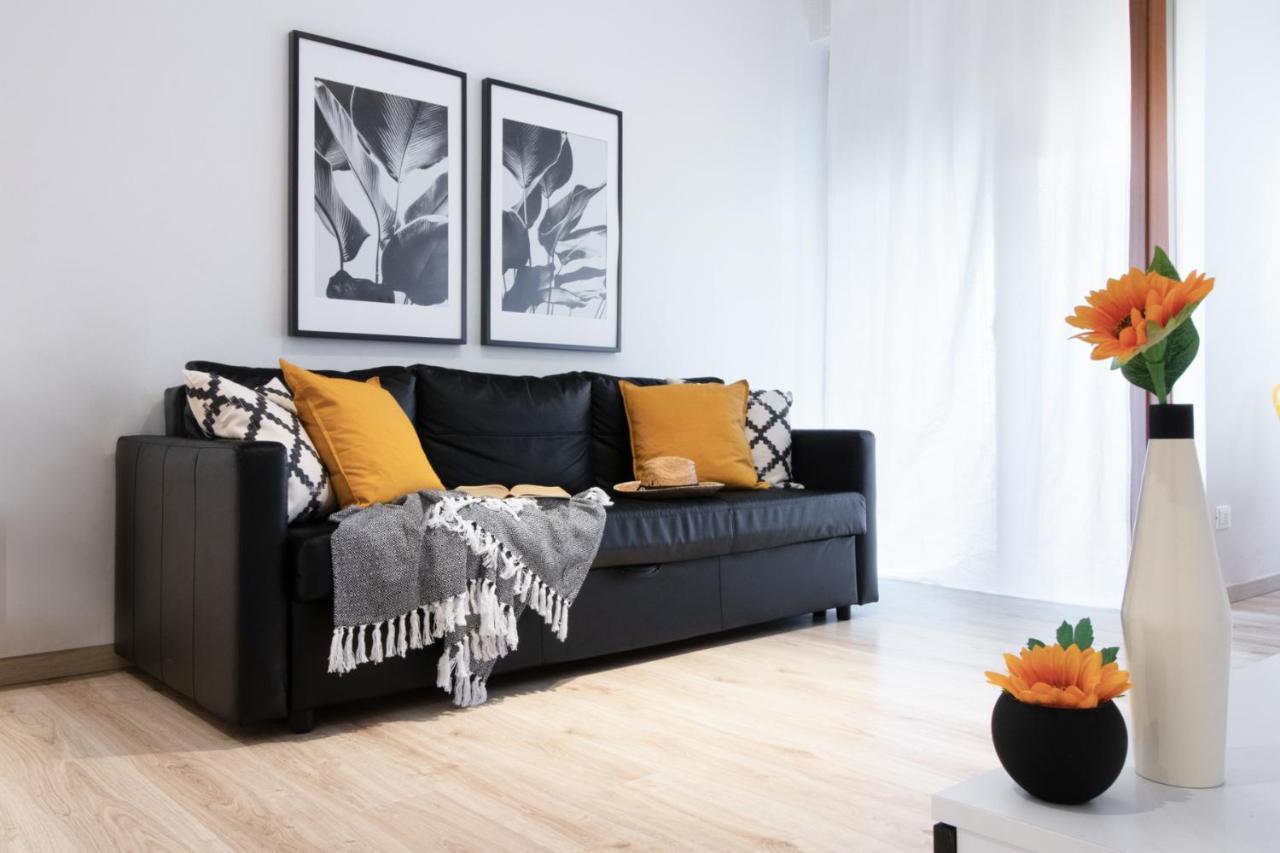 Sunflower Apartment Rapallo Bagian luar foto